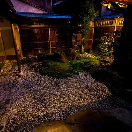 Sukiya-Zukuri Suehiro Villa Хида Екстериор снимка